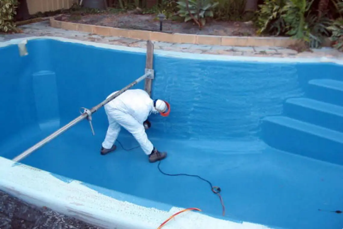 شركة عزل المسابح بحي الوزارة